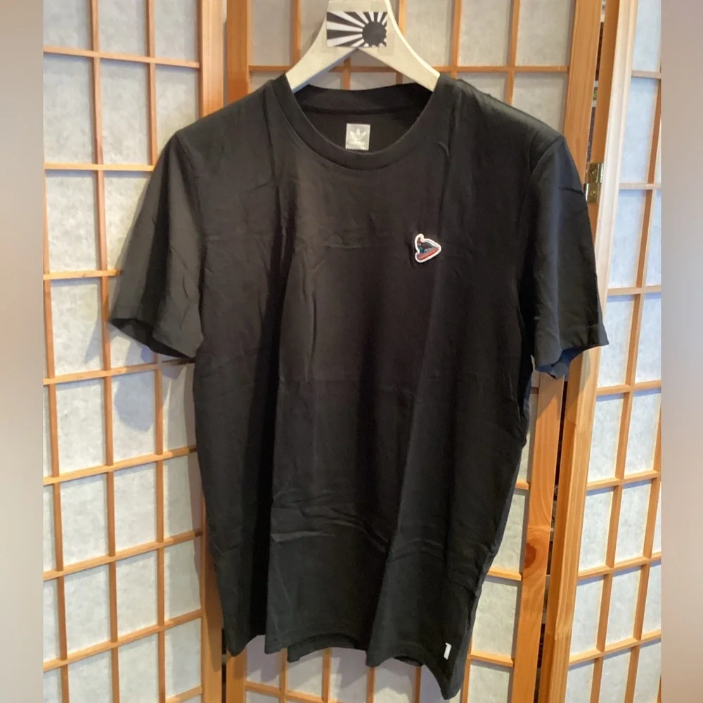 NWOT Adidas Skateboarding Mini Embroidery Graphic T-Shirt CF5835 Men Size Large